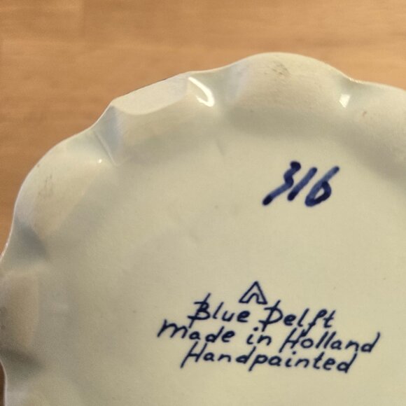 Vintage Blue Delft Made in Holland Handpainted Small Posy Vase Cup - Picture 5 of 8